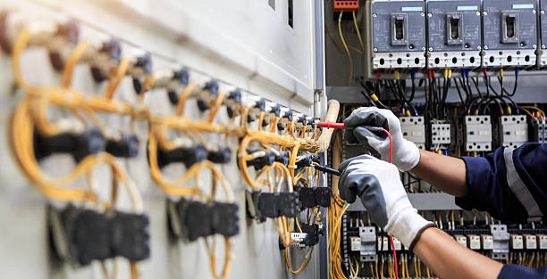 Professional Electrician technician working in Lawndale, CA